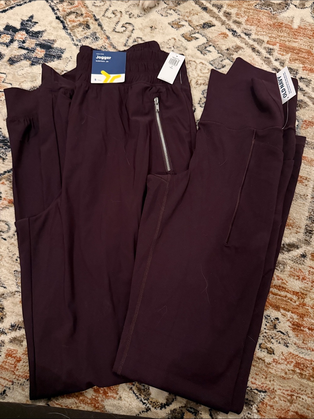 LOT OF 2 NWT Old Navy Women’s Activewear Jogger Cargo Pants Leggings Small Tall